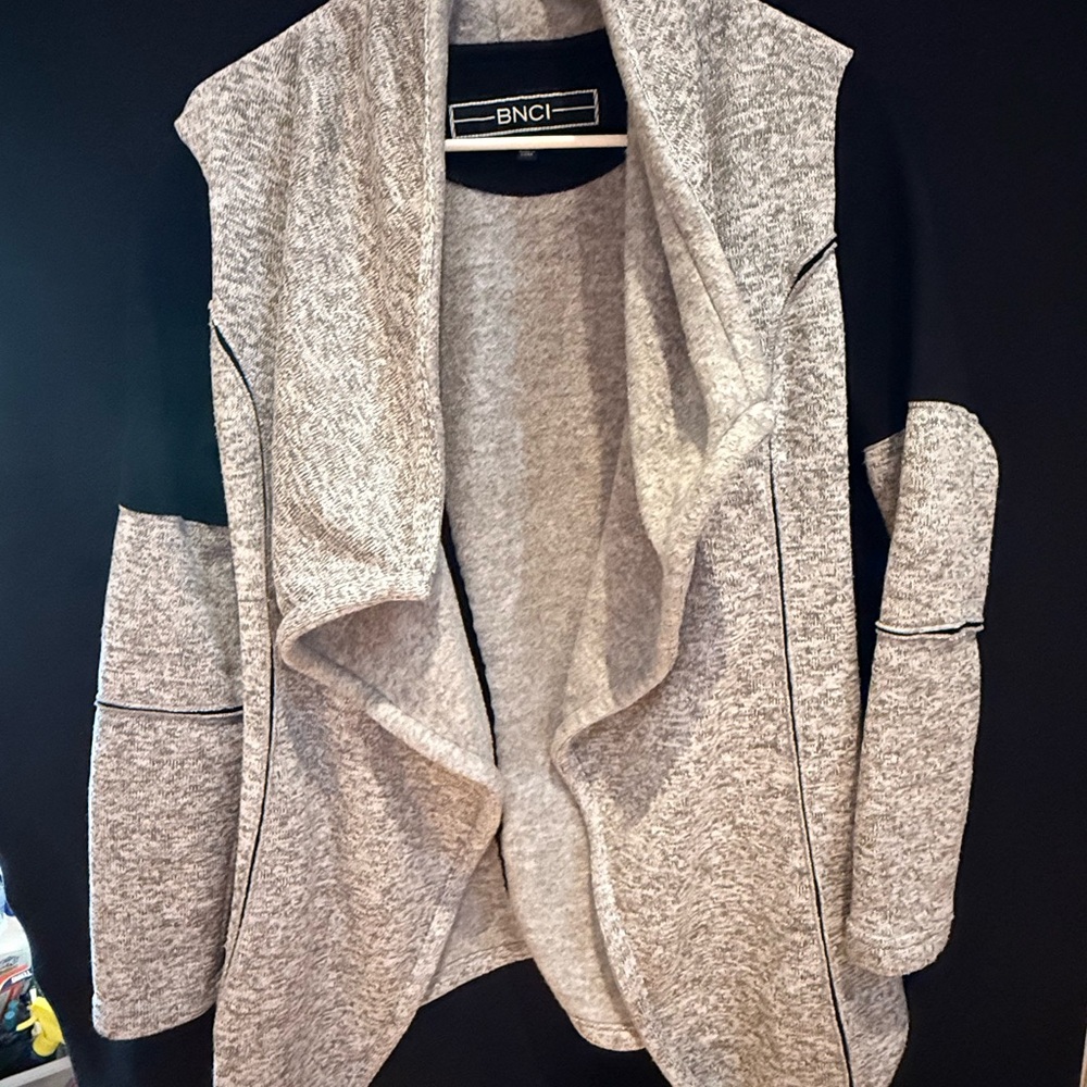 BNCI Women's Gray Cardigan Sweater